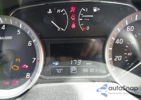 2013 Nissan Sentra Sr z USA, uszkodzony, nr VIN 3N1AB7AP9DL791661